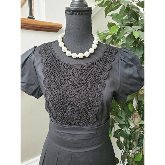 Bcbgmaxazria Women's Black Cotton Round Neck Short Sleeve Knee Length Size 6 - Picture 2 of 12